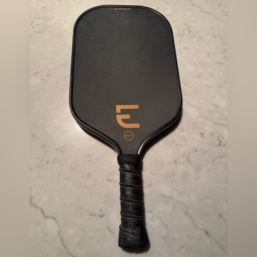 Electrum Long E Pickleball Paddle